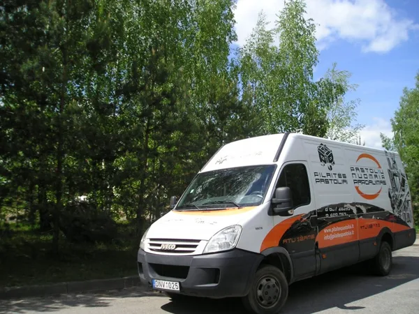 Pilaitės pastoliai pastolių pervežimas